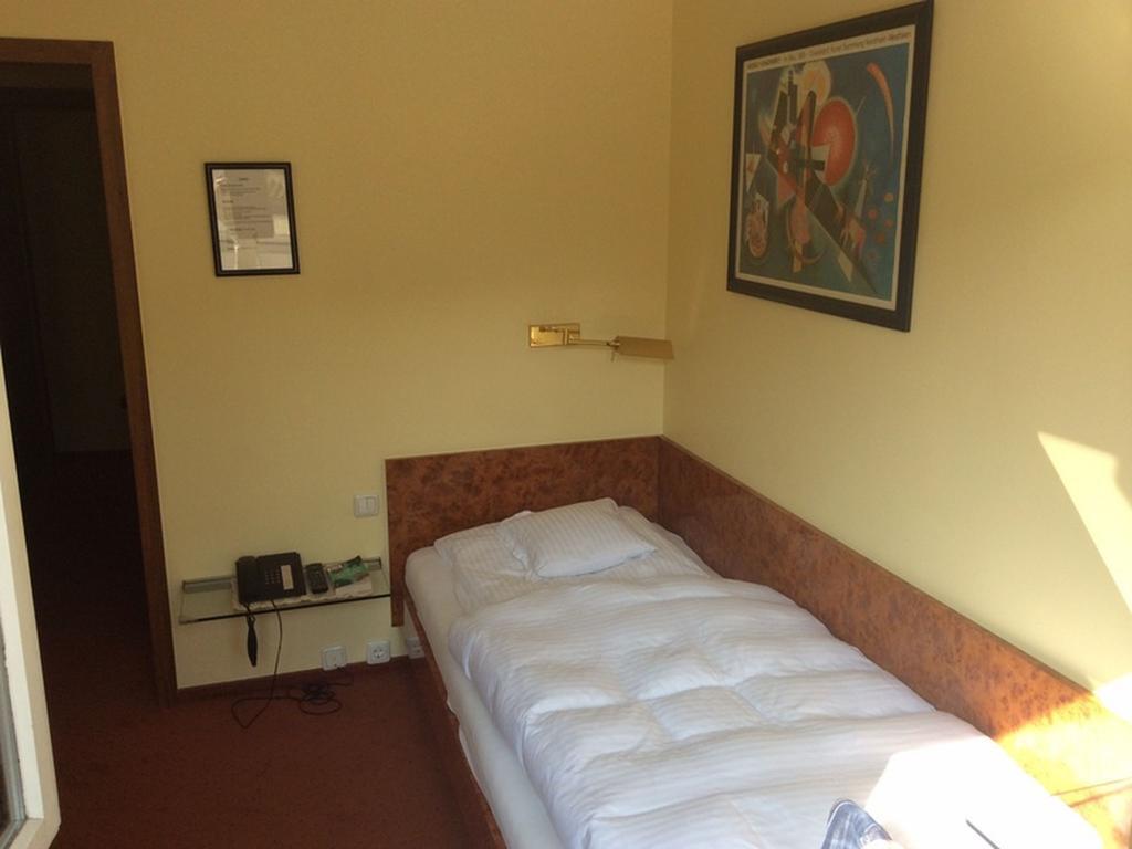 Hotel Die Post Offenbach am Main ห้อง รูปภาพ